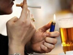 全飞秒手术后多久可以抽烟喝酒吗